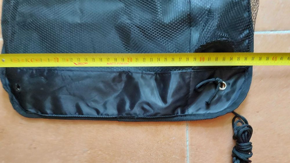 Sistema de arrumação para banco automovel