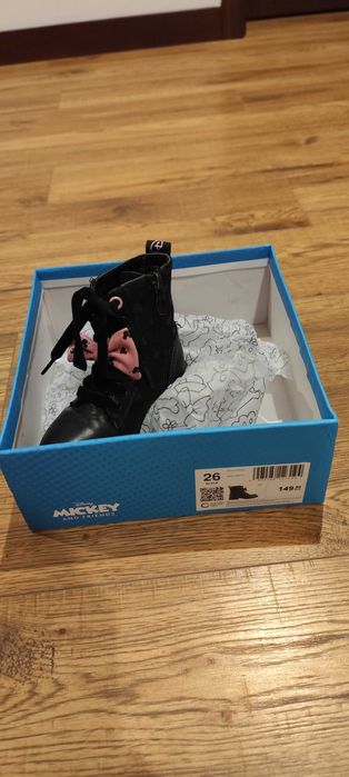Buty zimowe dla dziewczynki r.26
