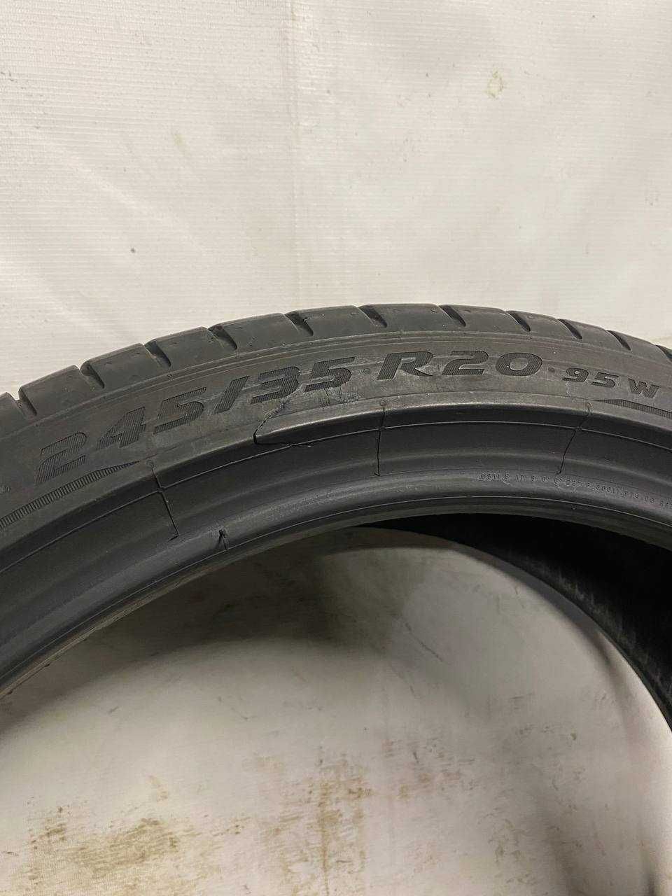 245/35/20 R20 Pirelli Pzero 95W 4шт Літо б/в 6.5 / 5.9 мм 2019