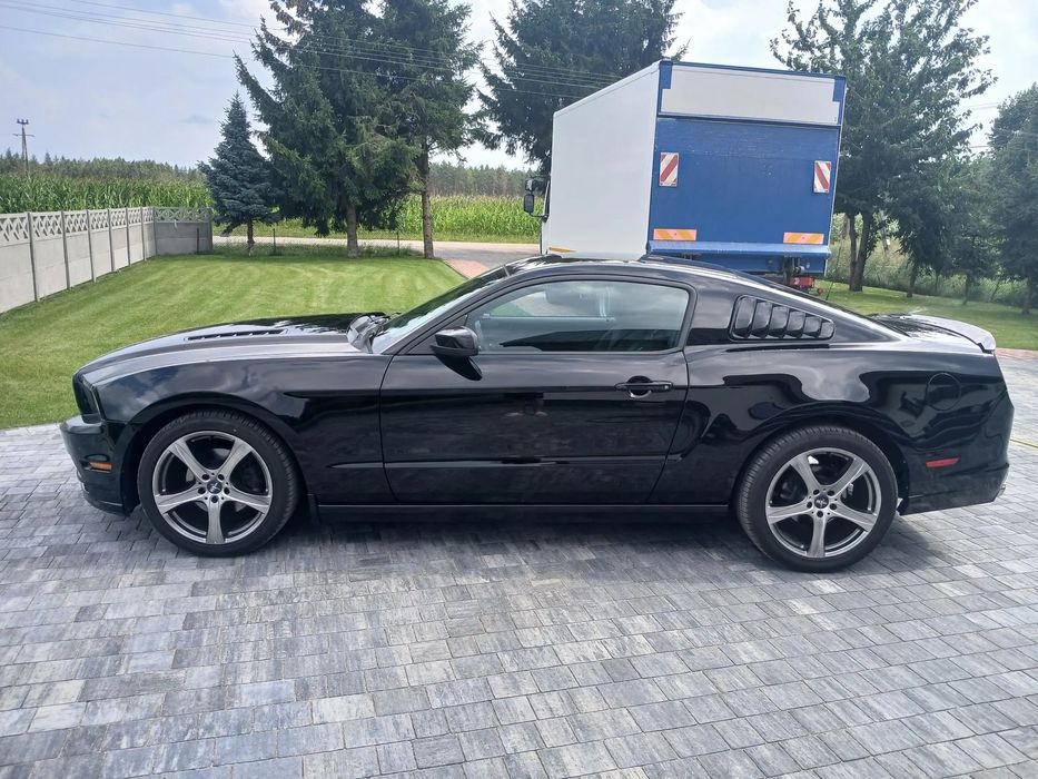 Ford Mustang Mustang 3.7 v6