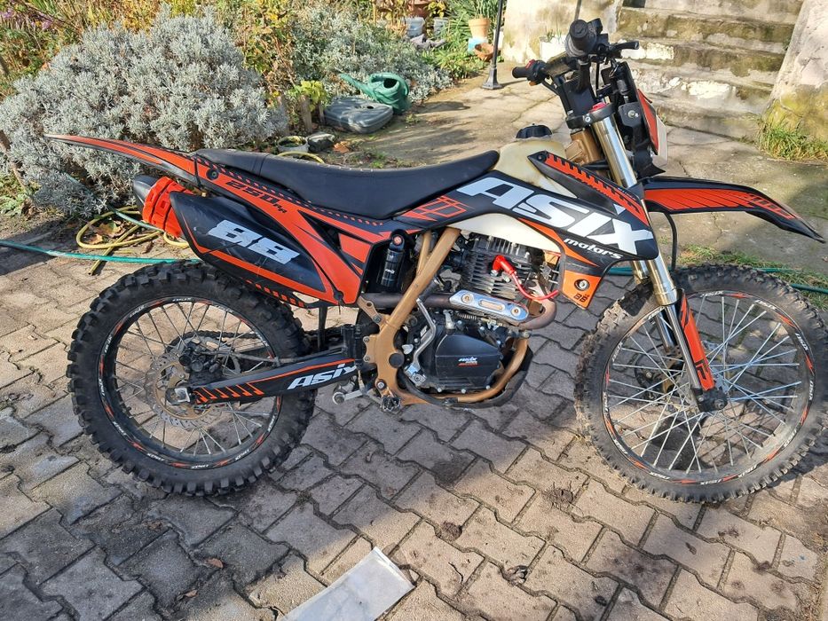 Sprzedam Asix xb88 250