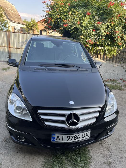 Mercedes-Benz B170