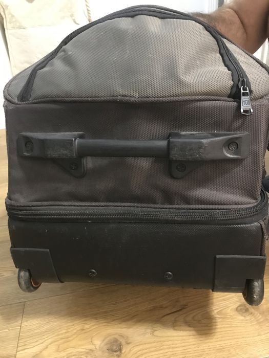 Сумка FUL дорожня на колесах.