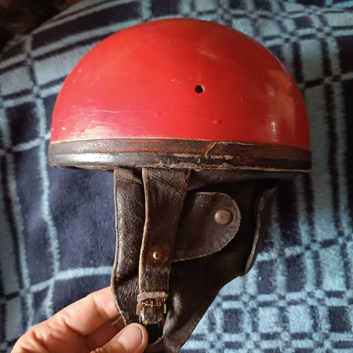 Kask Orzeszek Nirton z epoki PRL-u