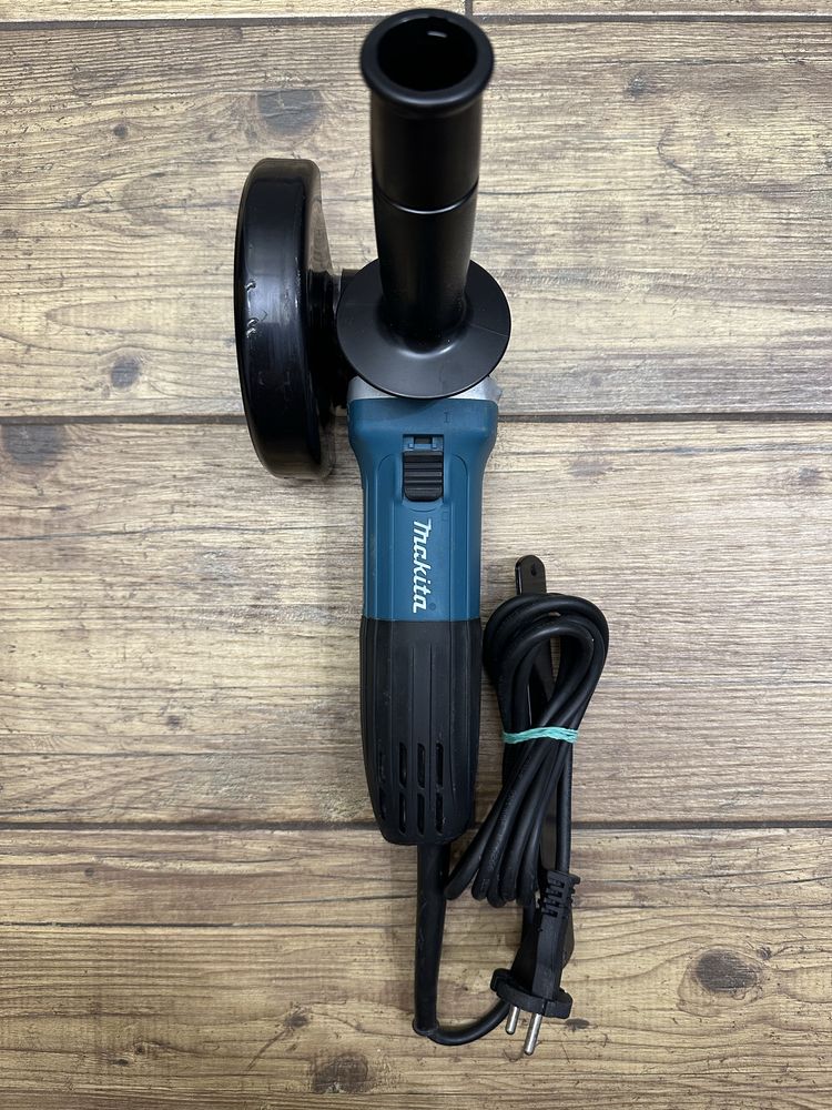 Szlifierka kątowa sieciowa Makita GA5030R 125mm 720W | 2023r.
