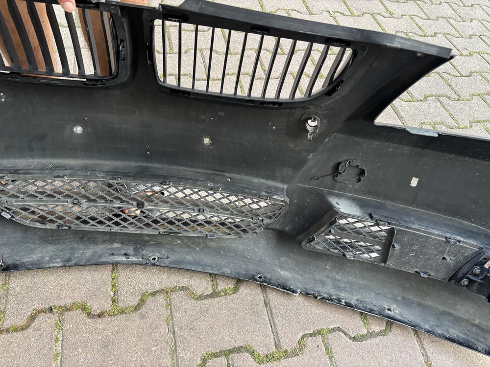 Zderzak BMW E90 przedlift