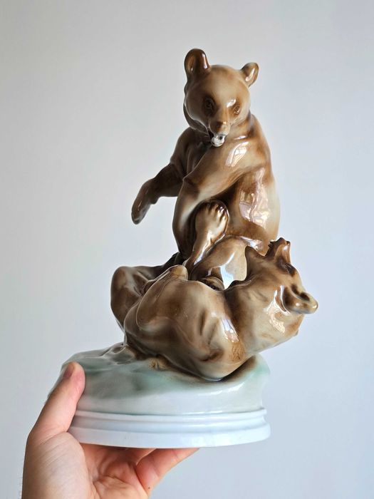 Niedźwiedzie porcelana Zsolnay Węgry