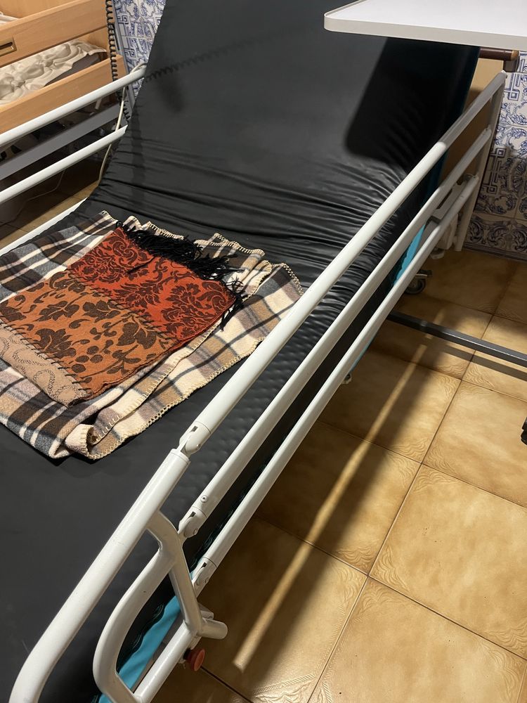 Cama 100% articulada