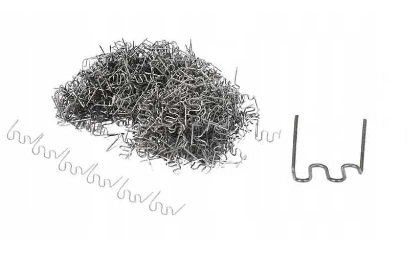 Zszywki do zgrzewarki zszywarki spawarki do plastiku 500 szt RS28 fala