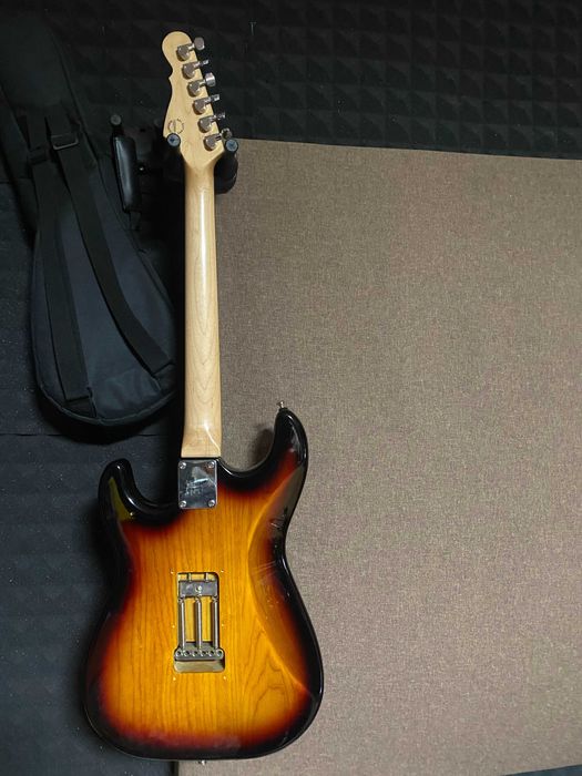 G&L S500 Tribute Stratocaster