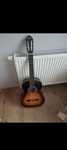 Sprzedam gitarę klasyczną