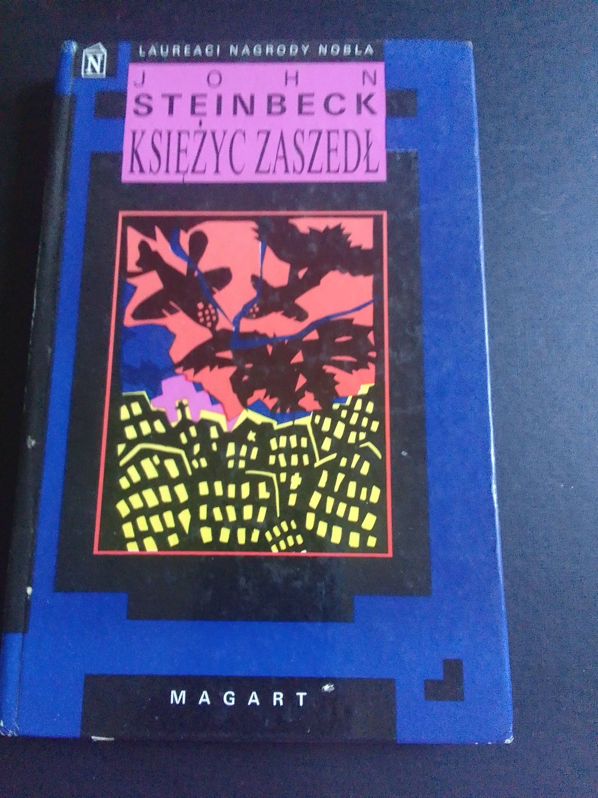 Księżyc zaszedł, John Steinbeck