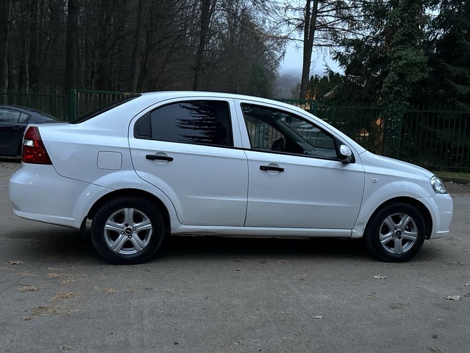 Chevrolet Aveo T250 2006 1.5 бенз