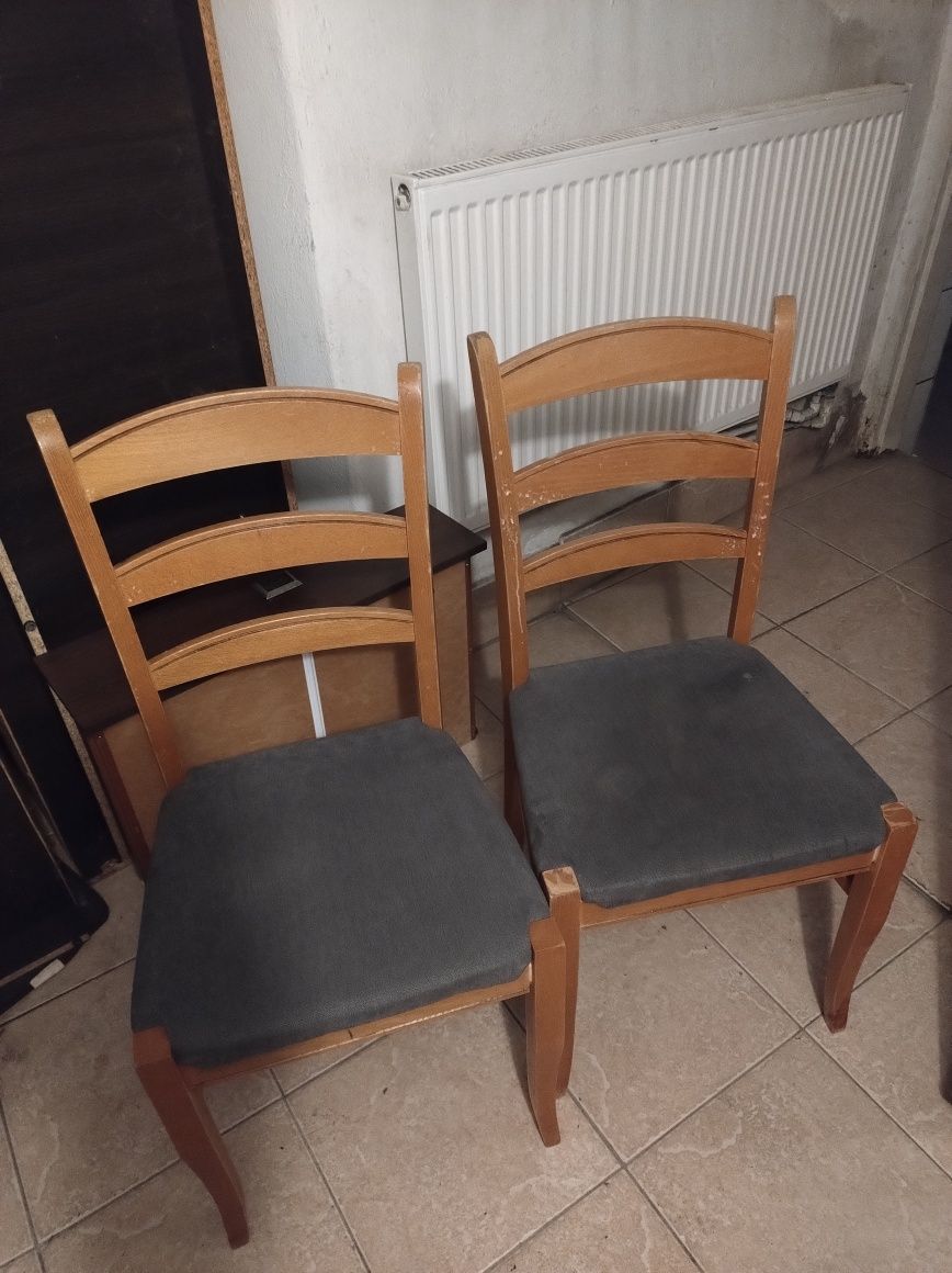 Krzesła cena za 2 sztuki