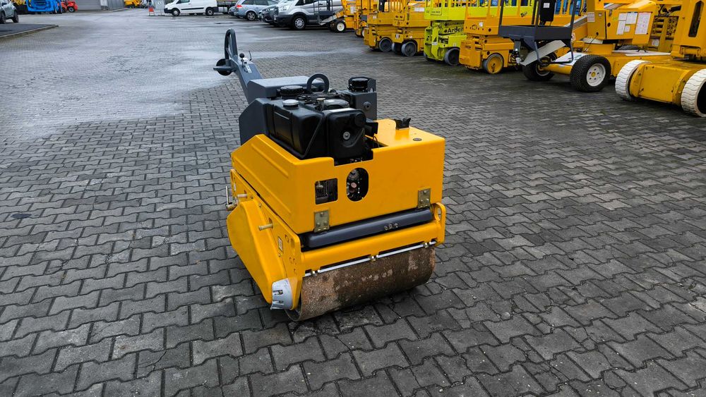 Walec wibracyjny BOMAG BW 65 H rok 2016
