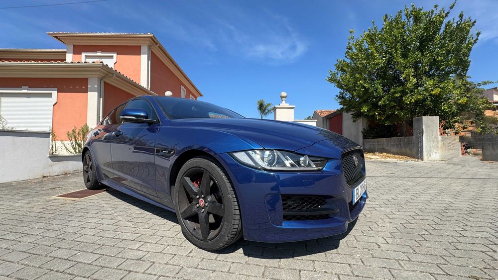 Jaguar XE R-Sport  – Elegância e Desportividade
