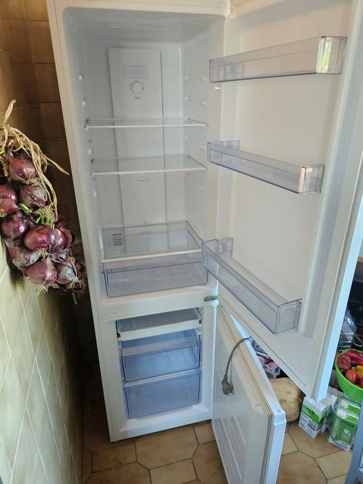 Frigorífico combinado modelo KIKO