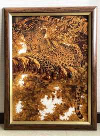Картина из янтаря Леопард