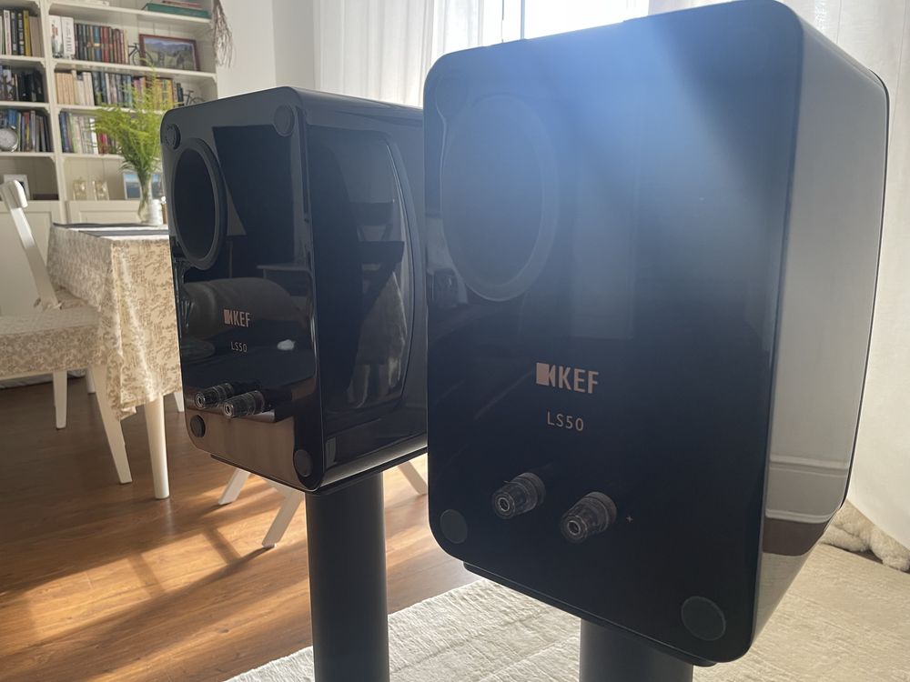 Kolumny KEF LS50 jak nowe
