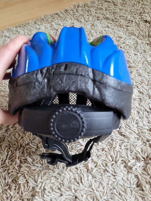 Kask rowerowy KED - żaba
