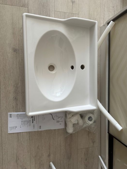 Умивальник IKEA Rattviken 60/49/6