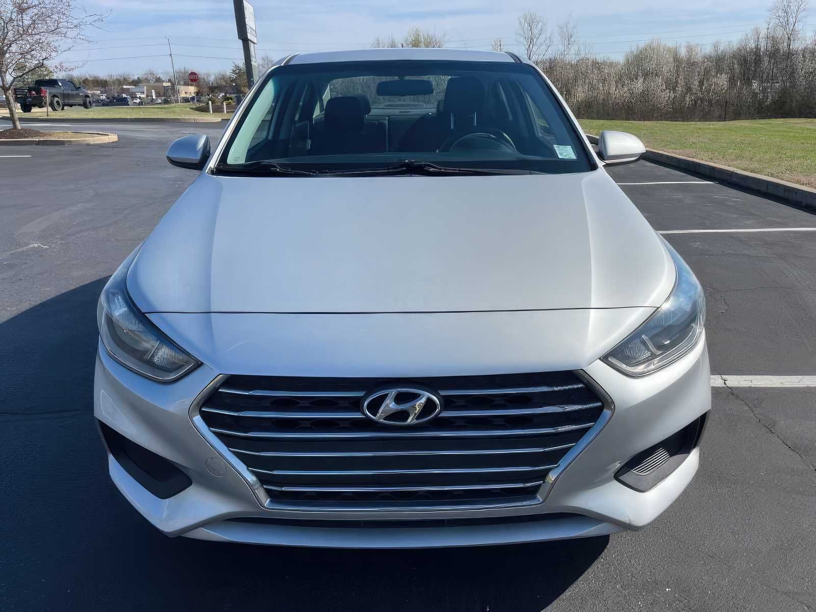 2020 Hyundai Accent SE