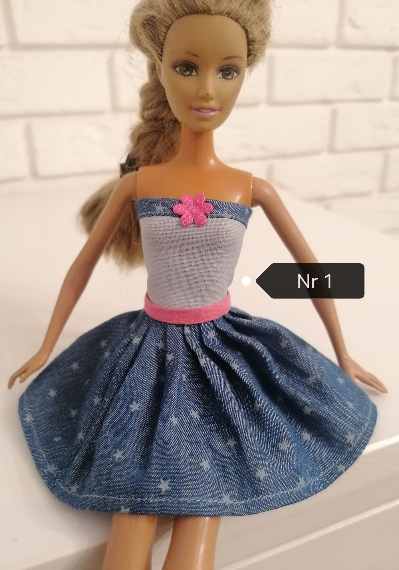 Ubranko dla Barbie sukienka