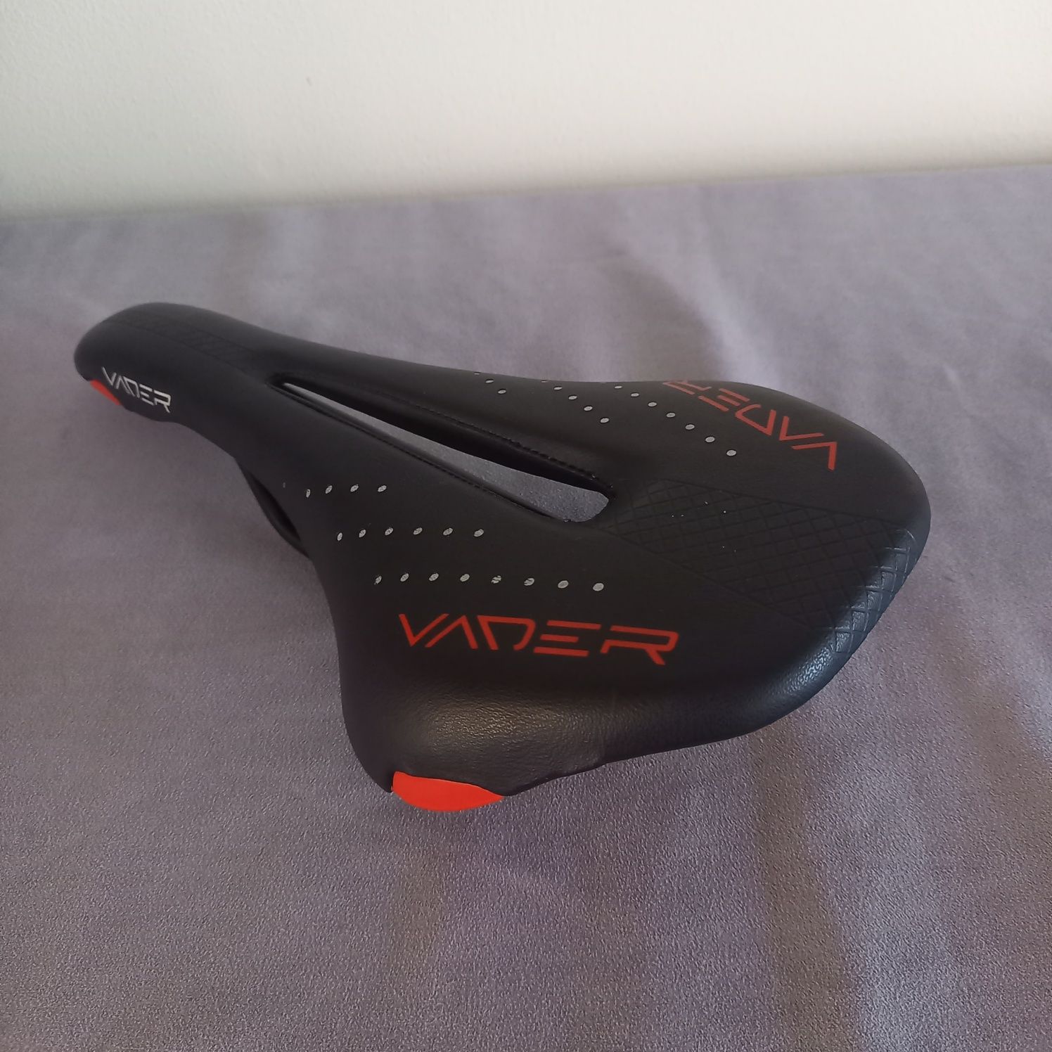 Siodelko rowerowe Vader. Nowe.