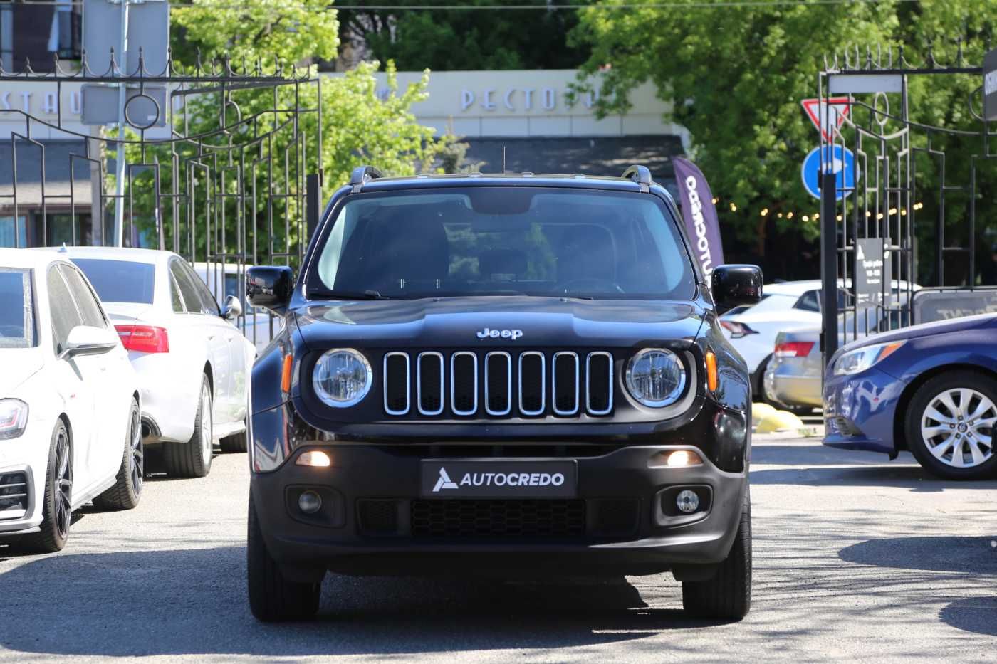 Jeep Renegade 2016 року