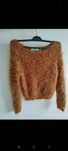 Sweter damski futrzak Bershka