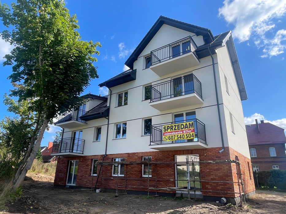 3-pokojowe W CENTRUM KARTUZ i miejscem postojowym w cenie