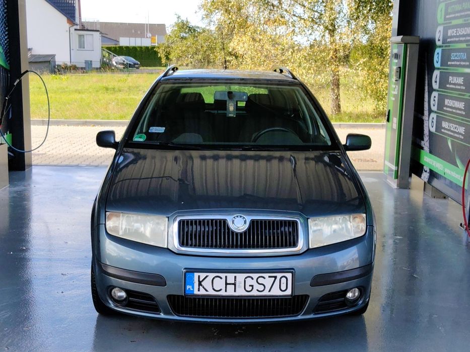 Sprzedam Skodę fabię 1.4 benzyna mpi , Prywatnie