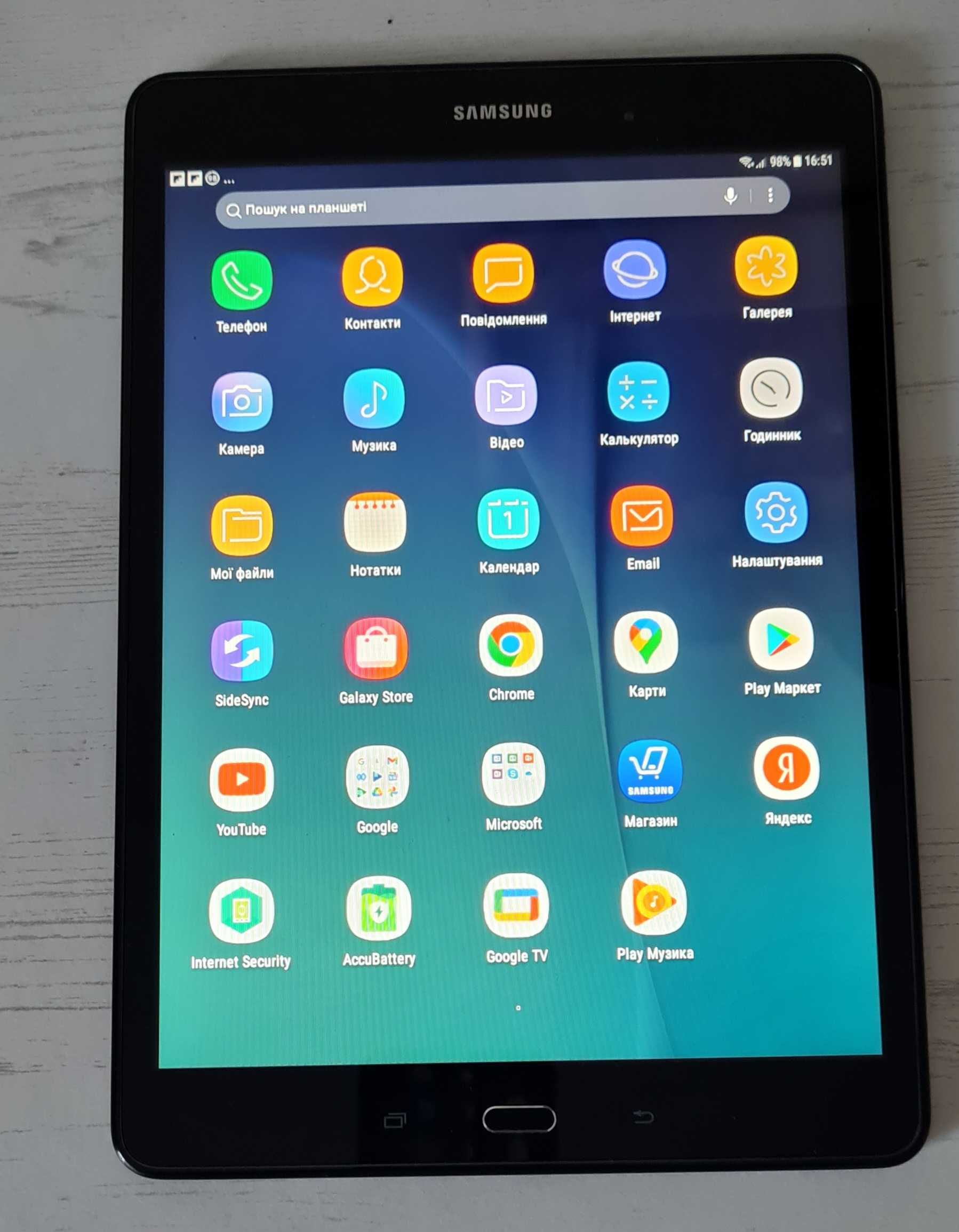 Samsung Galaxy Tab А SM-T555 9,7" 16Gb LTE