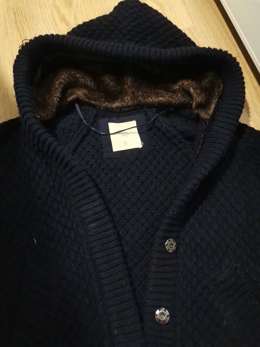 Granatowy bezrękawnik Zara