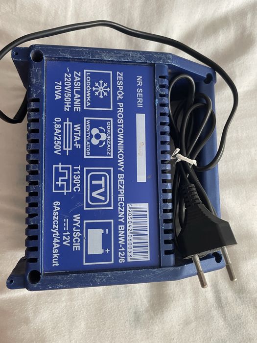 Prostownik Elsin 12V z termikiem do sprzętu turystyczneg