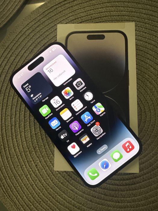 Продам iPhone 14 pro 128 space black