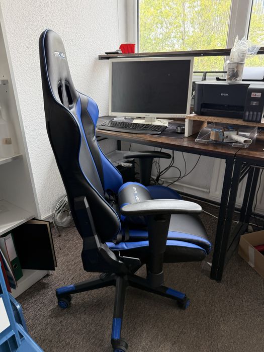 Fotel gamingowy GTPLAYER - czarno-niebieski, stan dobry