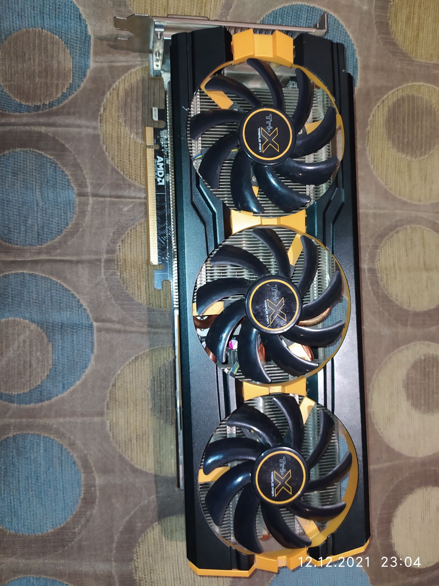 Видеокарта AMD Radeon R9 290x