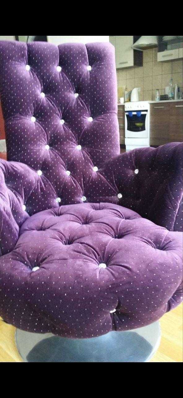 Fotel BRETZ Pompadour kryształy Swarovskiego