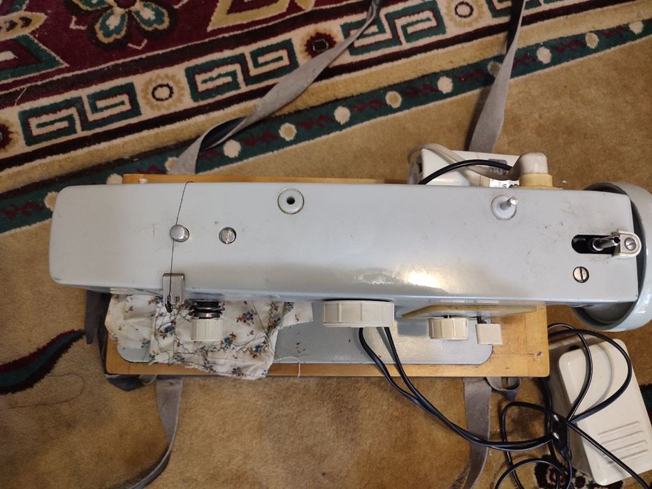 Продам швейну машину Чайка 132-М