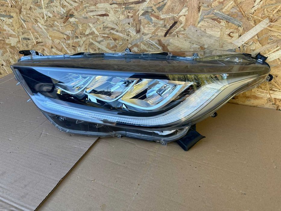 Toyota Yaris IV 4 20- Full Led lampa lewa przednia przód