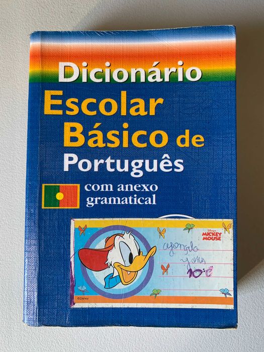 Dicionário Escolar Básico de Português