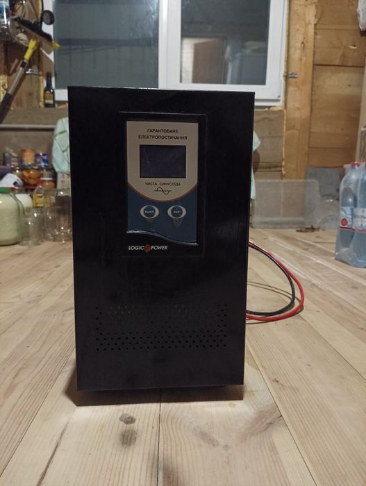 Продам ИБП 48v-220v. МодельLPM-PSW-3000VA