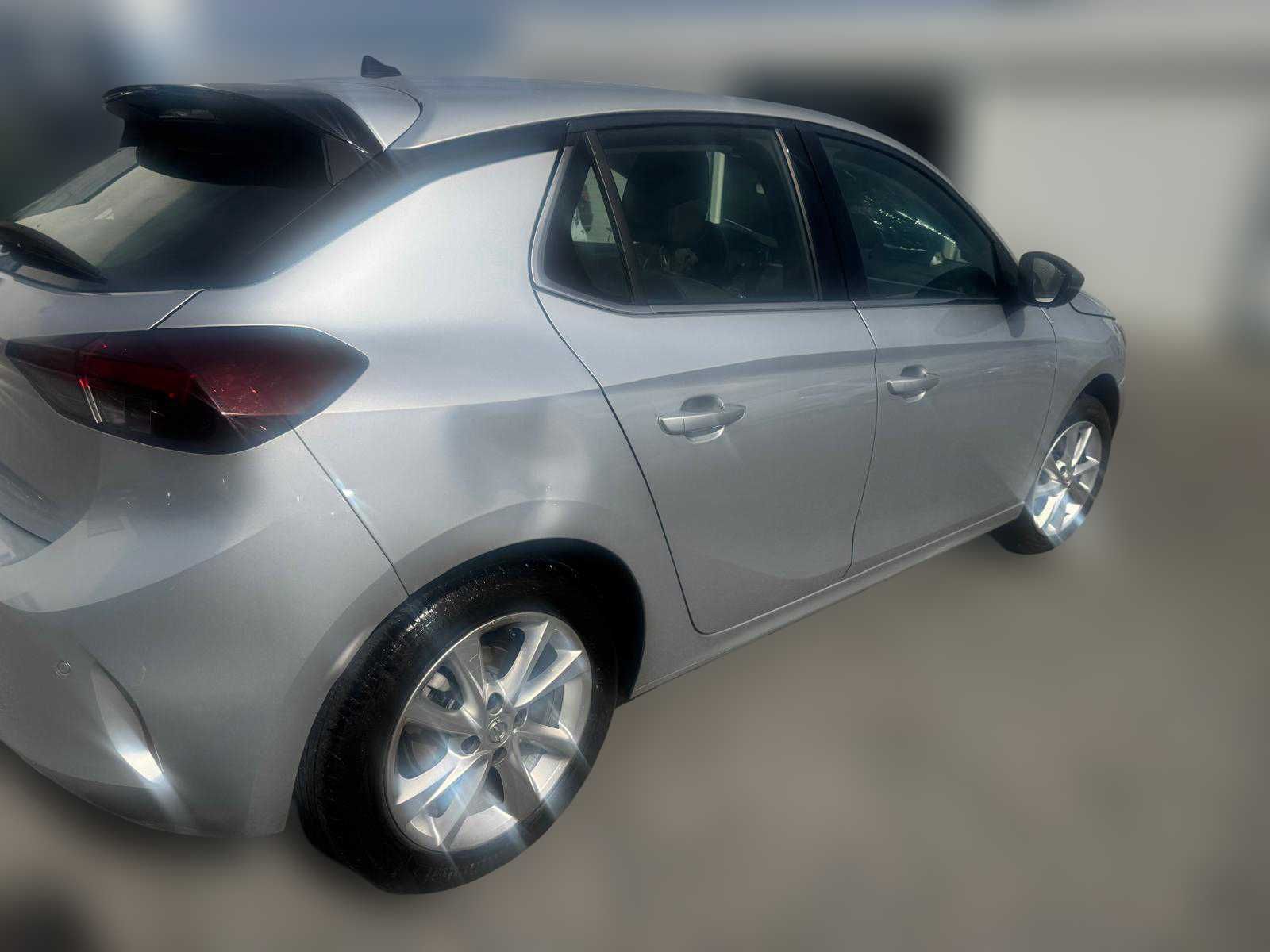 Opel Corsa F Hatchback 1.2 de 2023 Salvado