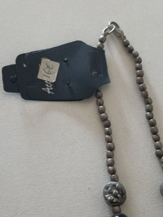 Colar de bijuteria de qualidade