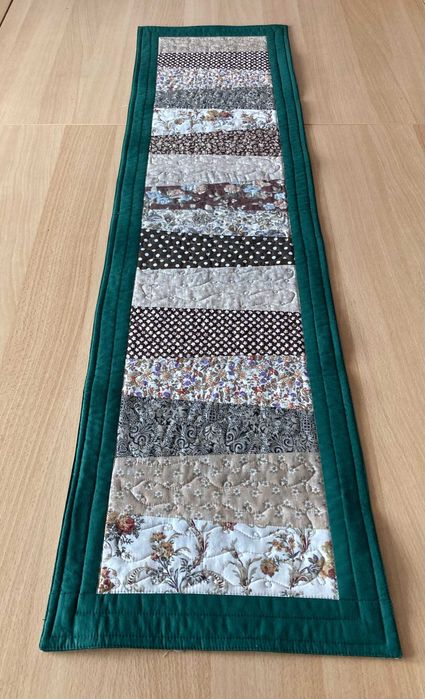 Bieżnik. Rękodzieło