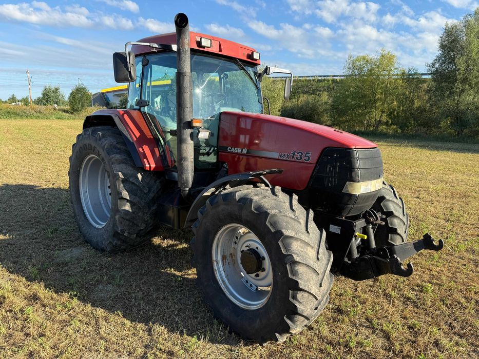 Ciągnik traktor CASE MX 135 - skrzynia pełzająca pneumatyka TUZ i WOM