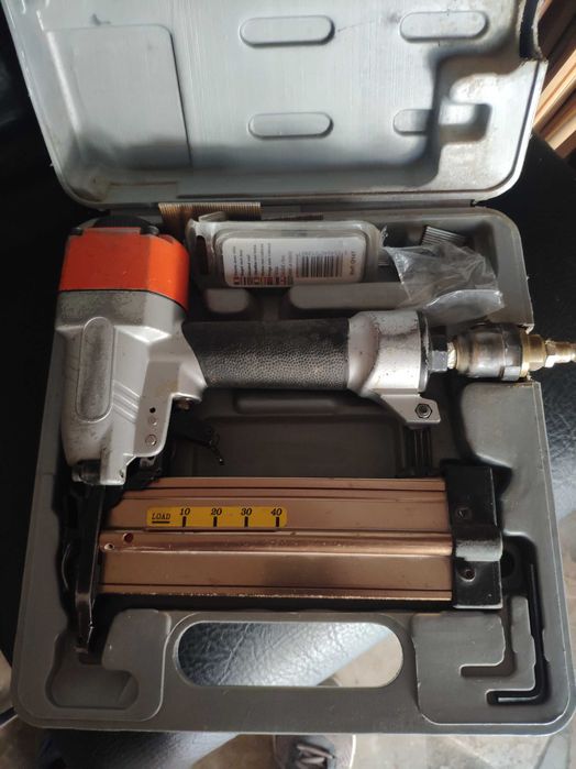 Várias máquinas carpintaria e outros