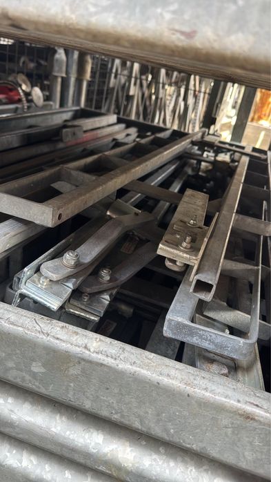 Słupki BHP ocynkowane ogniowo