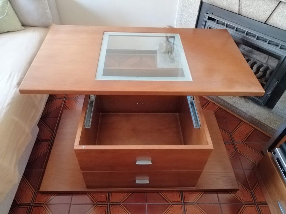 Mesa de centro com arrumação